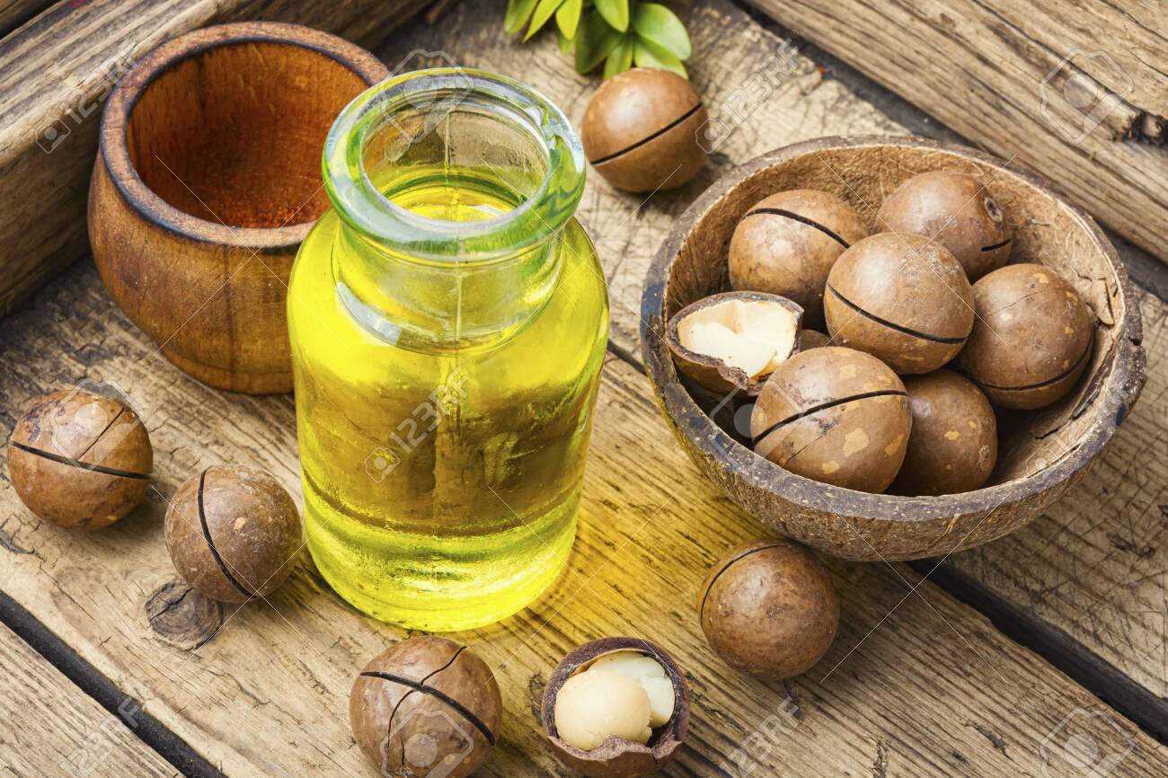 Macadamia Oil from Herbaty Organics